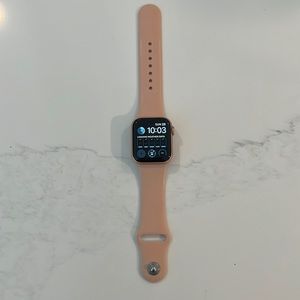 Apple Watch Series 5 - Excellent Condition